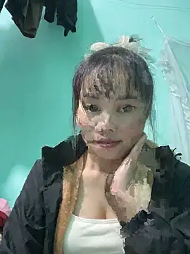 Snapshot of Night_owl111 chatting on 11-01-25, 02:30 Night owl111 online show from 11-01-25, 02:30