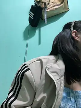 Snapshot of Night_owl111 chatting on 11-06-25, 01:45 Night owl111 online show from 11-06-25, 01:45