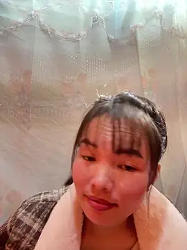 Snapshot of Night_owl111 chatting on 12-02-25, 02:39 Night owl111 online show from 12-02-25, 02:39