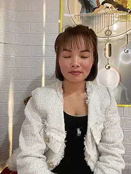 Snapshot of Night_owl111 chatting on 12-14-25, 07:58 Night owl111 online show from 12-14-25, 07:58