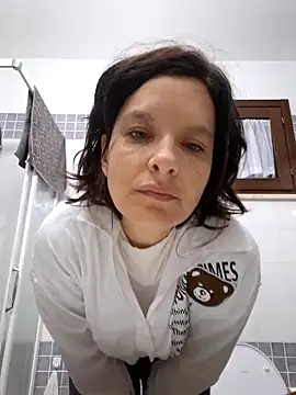 Piediniecollant online show from 11-11-25, 05:40