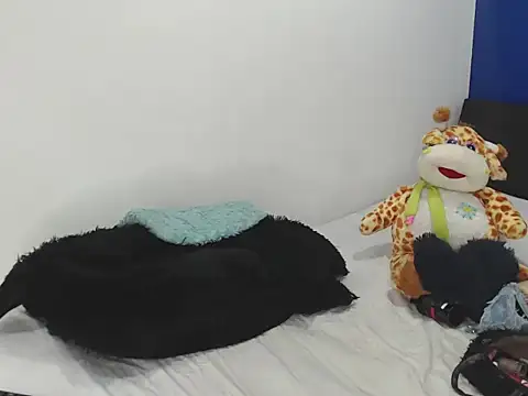 EmmilyConnor online show from 03-24-26, 05:07