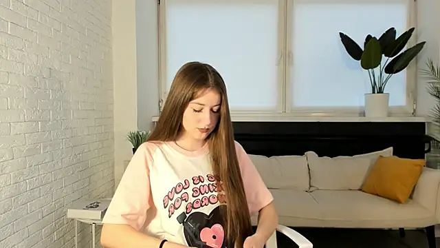 Snapshot of AudriaSagan chatting on 11-01-25, 11:45 AudriaSagan online show from 11-01-25, 11:45