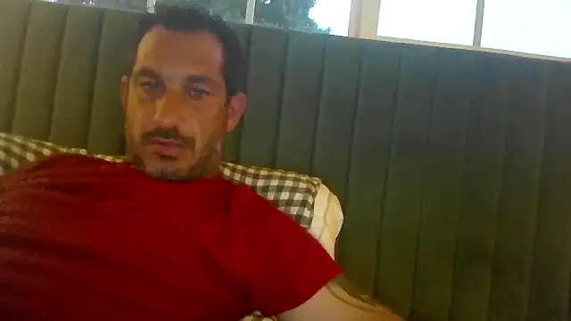 Snapshot of ckraiders84 chatting on 07-05-26, 03:45 ckraiders84 online show from 07-05-26, 03:45