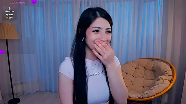 Snapshot of TonjaNeace chatting on 12-04-25, 04:44 TonjaNeace online show from 12-04-25, 04:44