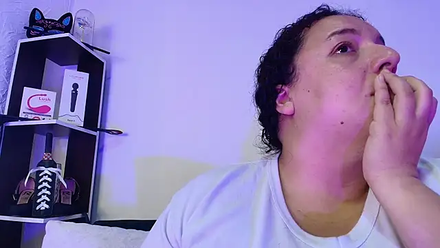 Snapshot of Natasha_Amber chatting on 11-08-25, 03:01 Natasha Amber online show from 11-08-25, 03:01