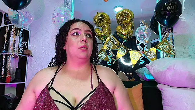 Snapshot of Natasha_Amber chatting on 12-03-25, 02:15 Natasha Amber online show from 12-03-25, 02:15