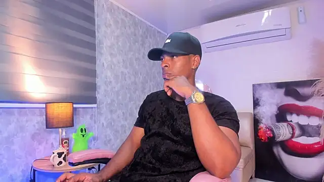 Snapshot of for_itan chatting on 11-14-25, 12:37 for itan online show from 11-14-25, 12:37