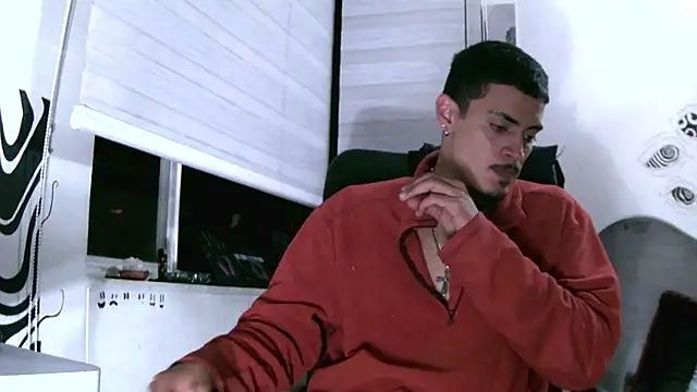 Snapshot of kai_storm420 chatting on 11-18-25, 04:06 kai storm420 online show from 11-18-25, 04:06