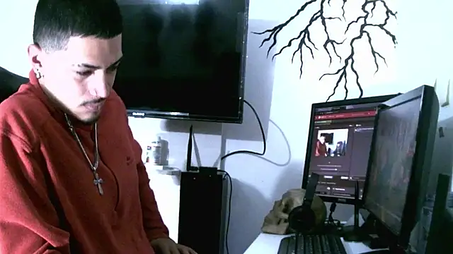 Snapshot of kai_storm420 chatting on 11-26-25, 03:40 kai storm420 online show from 11-26-25, 03:40