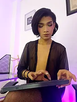 FernandaFox  online show from 04-06-26, 03:37