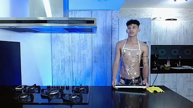 Snapshot of KamiSuarez chatting on 01-12-26, 07:19 KamiSuarez online show from 01-12-26, 07:19