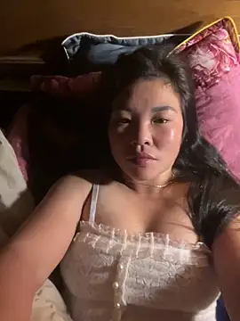 Snapshot of heodat-sexx chatting on 11-02-25, 06:43 heodat-sexx online show from 11-02-25, 06:43