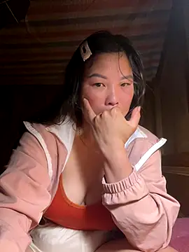 Snapshot of heodat-sexx chatting on 11-06-25, 06:20 heodat-sexx online show from 11-06-25, 06:20