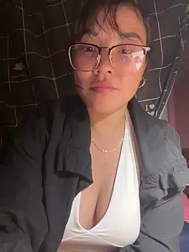 Snapshot of heodat-sexx chatting on 11-27-25, 01:57 heodat-sexx online show from 11-27-25, 01:57