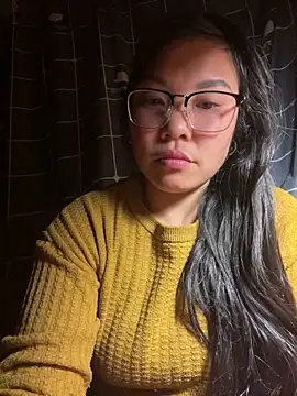 Snapshot of heodat-sexx chatting on 12-16-25, 03:39 heodat-sexx online show from 12-16-25, 03:39