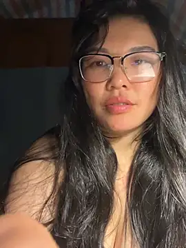 Snapshot of heodat-sexx chatting on 04-18-26, 07:01 heodat-sexx online show from 04-18-26, 07:01