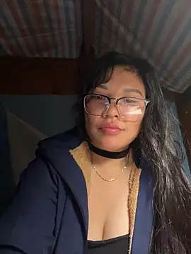 Snapshot of heodat-sexx chatting on 05-03-26, 01:22 heodat-sexx online show from 05-03-26, 01:22