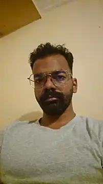 Snapshot of nithinrr chatting on 11-02-25, 02:03 nithinrr online show from 11-02-25, 02:03