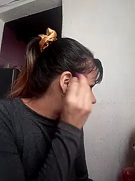 Snapshot of Hairy_ptt chatting on 03-25-26, 03:51 Hairy ptt online show from 03-25-26, 03:51