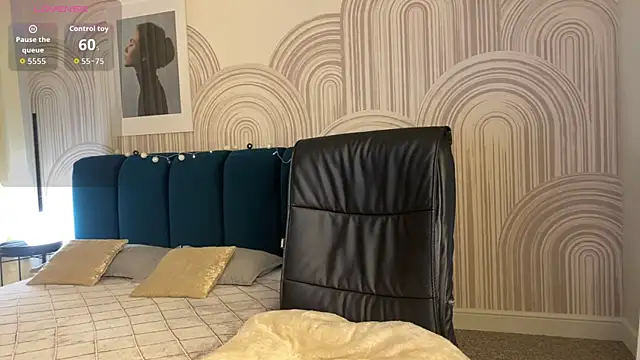 Snapshot of R_I_N_A chatting on 12-05-25, 01:03 R I N A online show from 12-05-25, 01:03