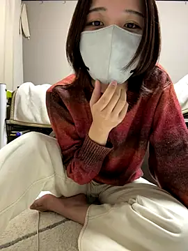 Snapshot of shuri_rin_ch chatting on 11-06-25, 11:33 shuri rin ch online show from 11-06-25, 11:33