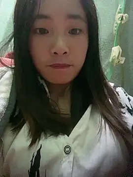 Snapshot of Elysia-007 chatting on 12-21-25, 12:07 Elysia-007 online show from 12-21-25, 12:07