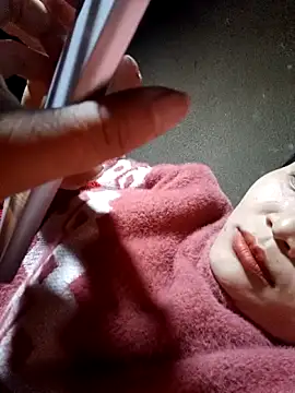 yoyo-mi online show from 02-12-26, 03:45