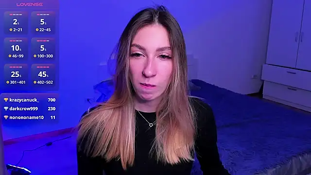 Snapshot of Alexis_Winx chatting on 11-22-25, 10:42 Alexis Winx online show from 11-22-25, 10:42