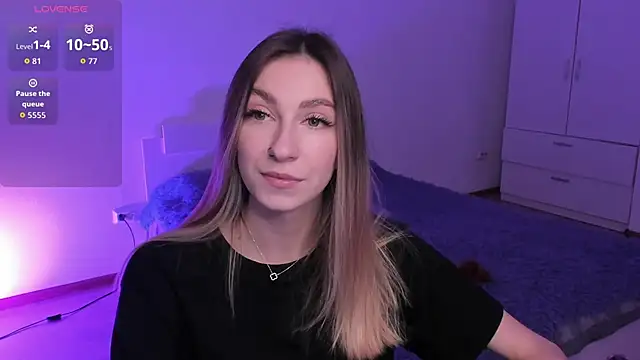 Snapshot of Alexis_Winx chatting on 11-27-25, 06:43 Alexis Winx online show from 11-27-25, 06:43