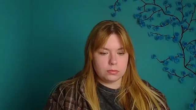 Snapshot of SusannaNight chatting on 04-19-26, 11:20 SusannaNight online show from 04-19-26, 11:20