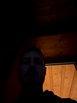 Snapshot of grosculsexy22 chatting on 11-13-25, 04:39 grosculsexy22 online show from 11-13-25, 04:39