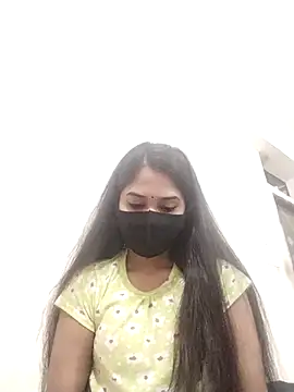 Green LaDY66 online show from 11-23-25, 04:51