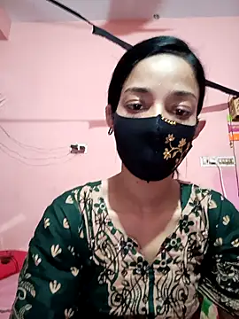 Snapshot of Green_LaDY66 chatting on 04-30-26, 02:12 Green LaDY66 online show from 04-30-26, 02:12