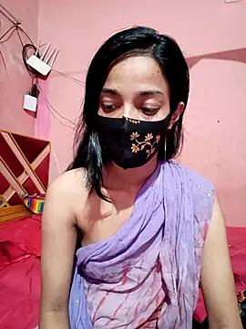 Snapshot of Green_LaDY66 chatting on 05-13-26, 04:37 Green LaDY66 online show from 05-13-26, 04:37