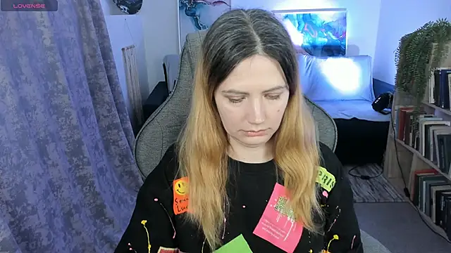 Snapshot of AleksaLaurent chatting on 11-20-25, 05:51 AleksaLaurent online show from 11-20-25, 05:51