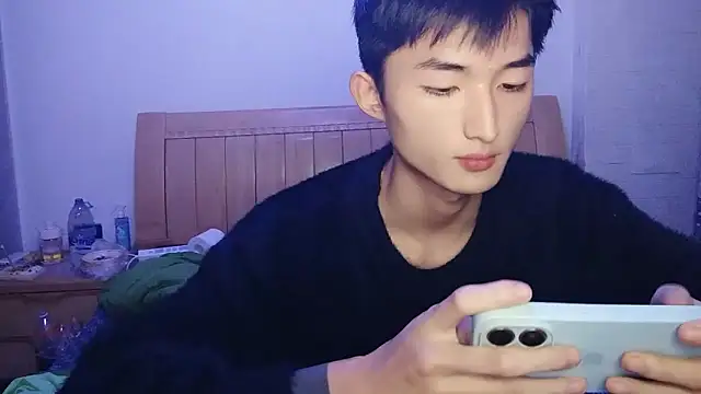 N228 online show from 12-14-25, 04:12