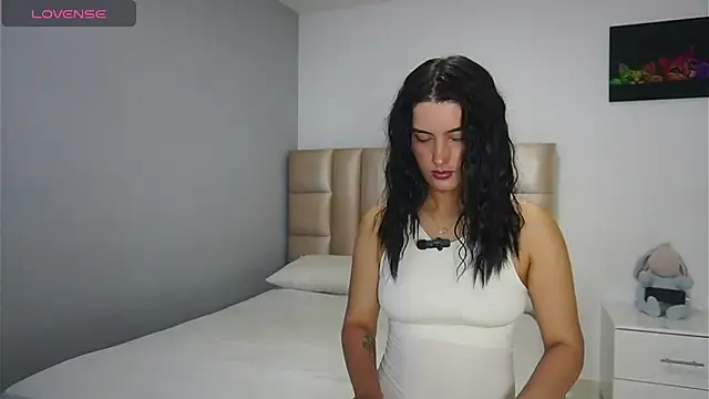 Snapshot of phiamat chatting on 04-21-26, 11:07 phiamat online show from 04-21-26, 11:07