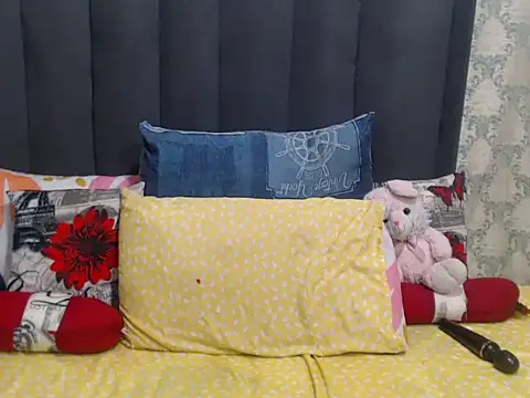 SwaziBeauty online show from 03-09-26, 05:28