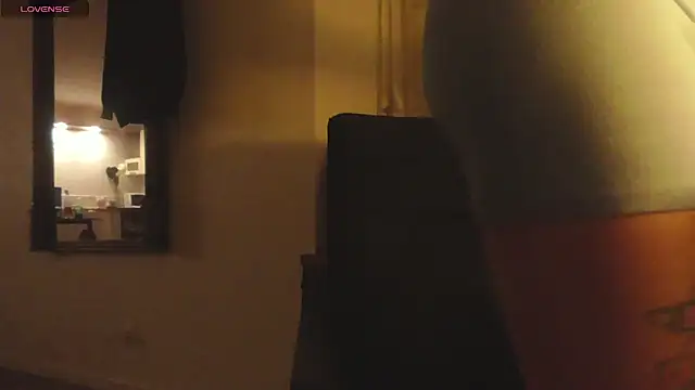 adeux2 online show from 02-05-26, 01:21