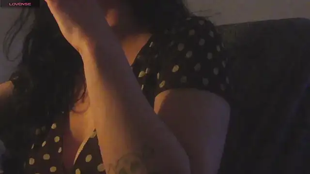 adeux2 online show from 04-21-26, 10:45