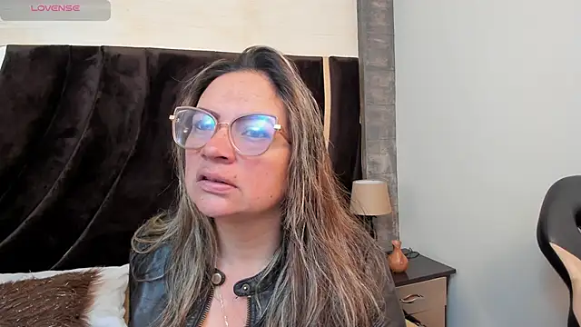 Lady Lure online show from 01-10-26, 12:40