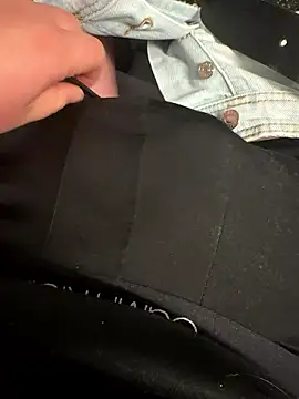 Hengst6969oo online show from 01-08-26, 02:41