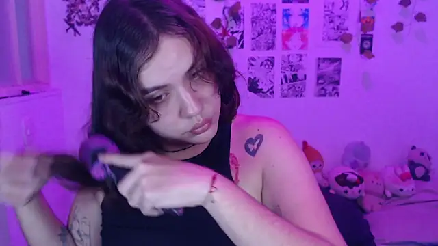 reiko doll online show from 11-12-25, 10:09