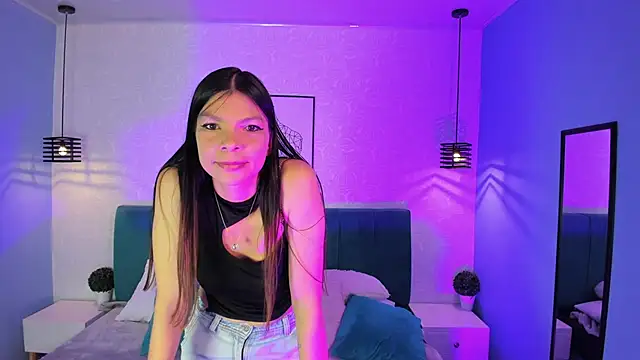 samantaortega   online show from 11-28-25, 08:22