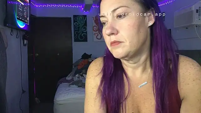 kristallic online show from 12-21-25, 12:01