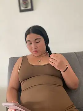 Snapshot of Vickybon chatting on 11-05-25, 09:48 Vickybon online show from 11-05-25, 09:48