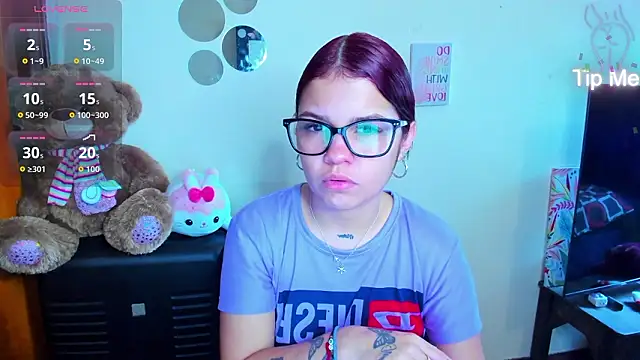 Emma boo online show from 02-18-26, 03:08