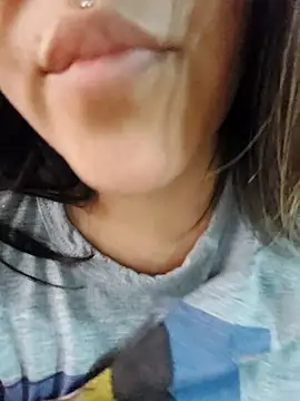 Camilu23 online show from 10-30-25, 08:53