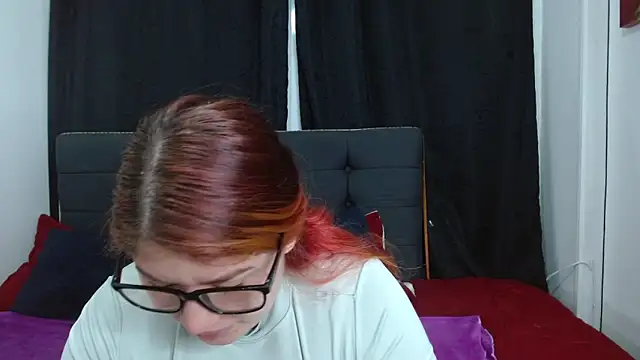 Alexaa xx online show from 11-14-25, 01:37